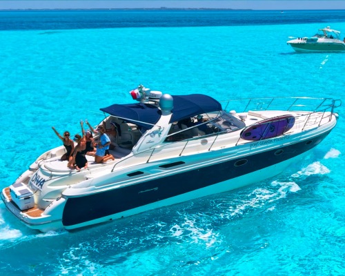 Rent The Yacht Diva 60ft in Cancun mexico